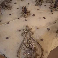 رو میزی منچوق  دوزی  زیبا بدون پارگی  و زدگی