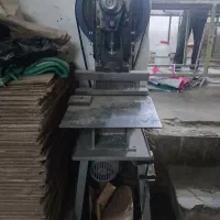 پرس ۴ تن با قالب گام ۷