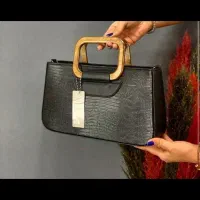 کیف دستی دوشی/ارسال رایگان/نو/دسته چوبی چرم