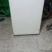 یخچال آزمایش