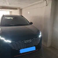 تاکسی سرویس دربستی و جابجایی مسافر با خودرو ایکس۳۳