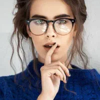 عینک کیلویی و کنار خیابونی     ( نداریم )