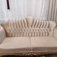 مبل هشت نفره با میزعسلی