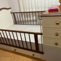 تخت و سرویس خواب کودک و نوجوان آپادانا