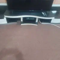 یک عدمیزتی وی ومیزآرابشی