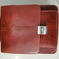 کیف اداری چرم طبیعی دست دوز و 1کیف مصنوعی فرانسوی