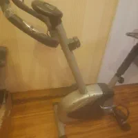 دوچرخه ثابت باشگاهی محکم