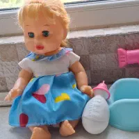 عروسک بی بی بورن