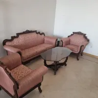 مبلمان ۵ نفره + میز ناهارخوری ۸ نفره +ویترین دکوری|مبلمان خانگی و میز عسلی|تهران, پاسداران|دیوار