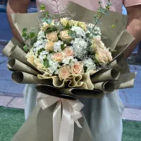 دسته گل رز مینیاتوری کد ۱۴۲۷ گلاریس