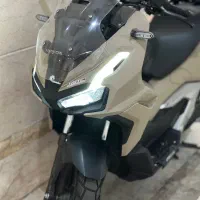هوندا Adv 160 1405