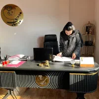 استخدام همکار آرایشگرو جذب هنرجو و ارائه مدرک فنی