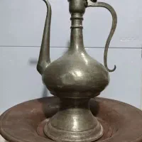 آفتابه و لگن قدیمی