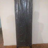 یک عدد استند ایستاده کاملاً نو