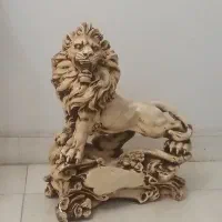 مجسمه تندیس شیر