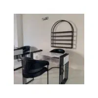 میز و صندلی و شلف ناخن