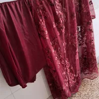 قواره تور نگین دار زرشکی همراه با آستر