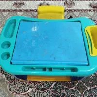 صندلی و میز تحریر