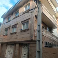 ساختمان دو طبقه شیک سند تکبرگ در زیراب