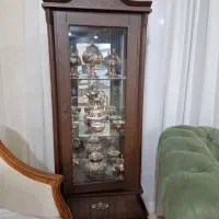 مبل ۷نفره و غدا خوری۶نفرهو بوفه