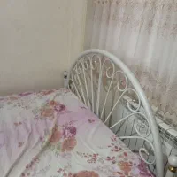 تخت و تشک دو نفره فلزی