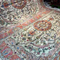 فرش دستباف جفت ۹ متری کاشمر گل ابریشم کرم دستبافت|فرش|تهران, مولوی|دیوار