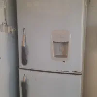 فروش یخچال فریزر یخساران بعلت کمبود جا