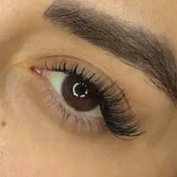 کاشت و اکستنشن مژه و آموزش