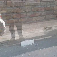 شیشه درحد نو