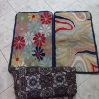 دوعدد پادری و رو فرشی