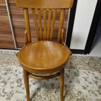 صندلی لهستانی اصل