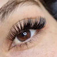 کاشت مژه کاشان (از۴۰۰هزارتومان)