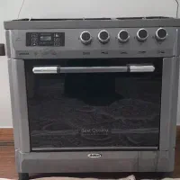 سلام گاز طرح فر نقره ای صفحه لمسی دارد بدنه محکم