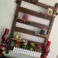 شلف چوبی دیواری