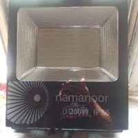پروژکتور ۲۰۰وات