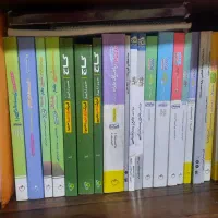 کتاب های کنکور و امتحان نهایی همگی در حد نو