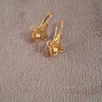 گوشواره بچگانه