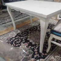 میز ناهارخوری