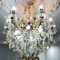 لوستر ۹شاخه کریستالی حباب دار