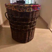 سطل لباس-صندلی