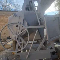 بتن ریزی برادران لاشاری