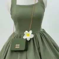 لباس مجلسی عروسکی