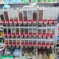 قفسه و استند آجیل و خشکبار