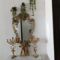 آینه و شمعدان