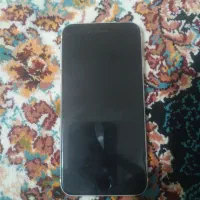 آیفون se