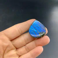 لابرادورایت آبی ماداگاسکار