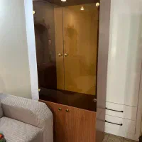 ویترین کتابخانه