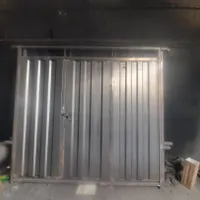 درب حیاطی عرض ۲/۵۰ ماشین رو