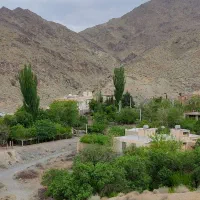 خانه ویلای روستای مرغک بم