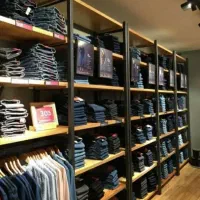 قفسه مغازه او فروشگاهی خانگی